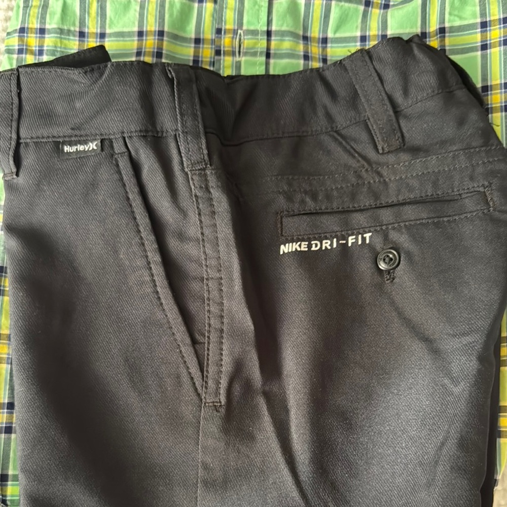 Green Plaid Shirt and Black Shorts Set - Picture 8 of 10